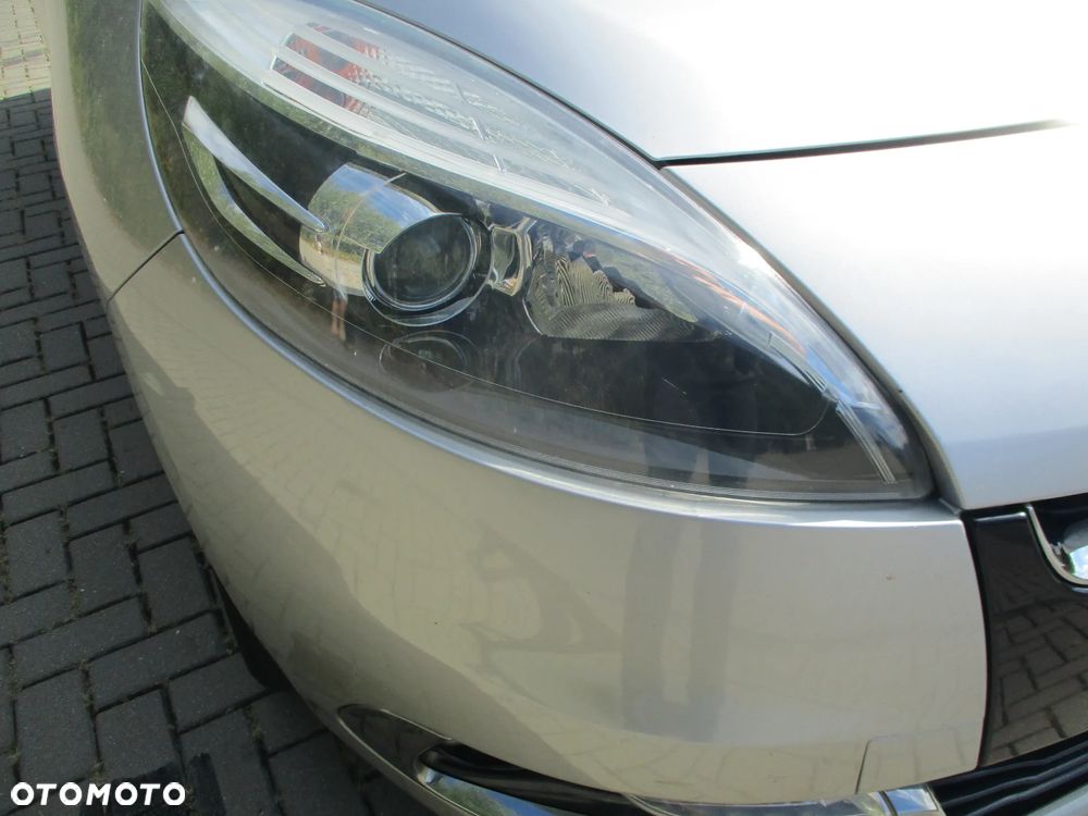 Renault Scenic 1.6 16V Authentique Euro5 - 10