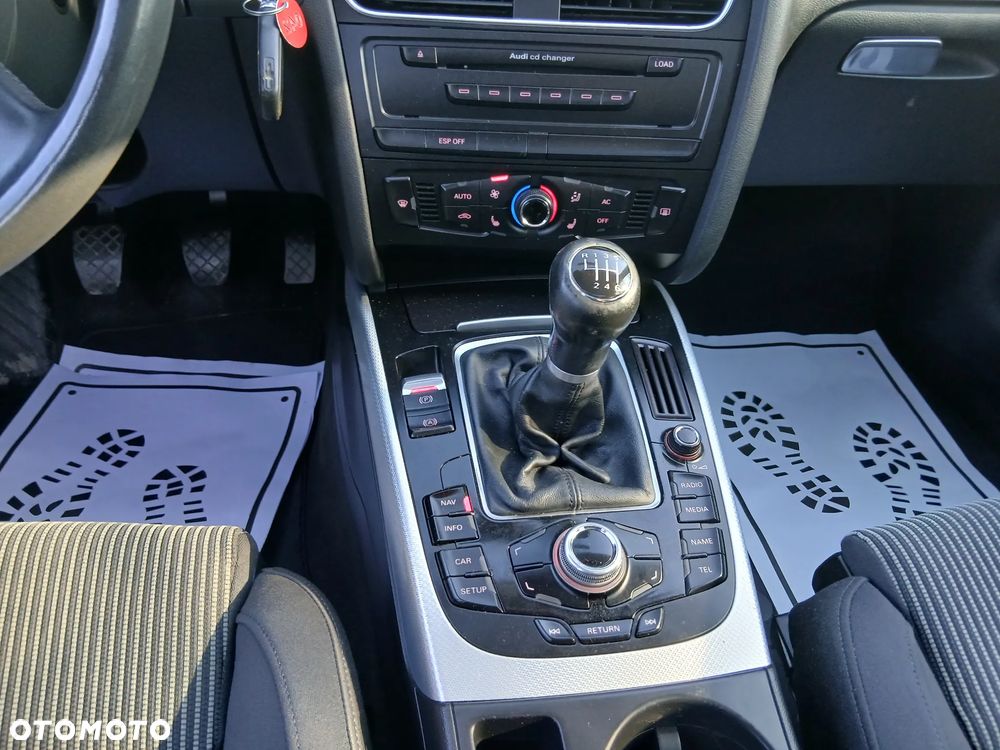 Audi A4 Avant 2.0 TDI DPF Attraction - 13