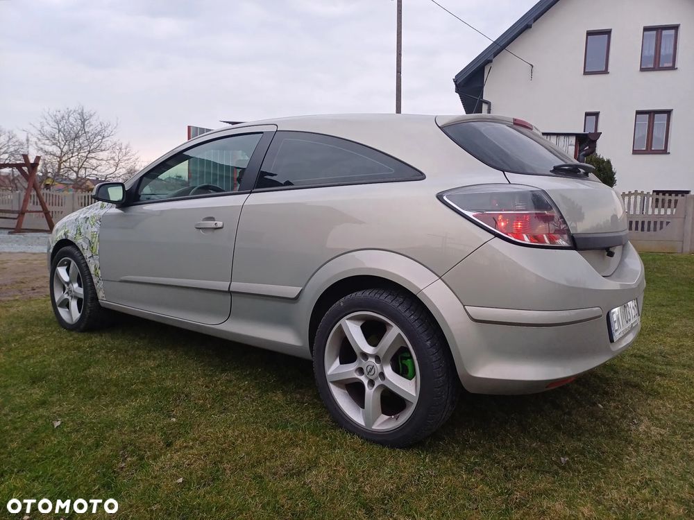 Opel Astra 1.6 Cosmo - 9