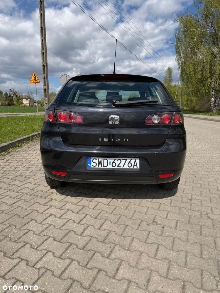 Seat Ibiza 1.4 16V Signo - 2