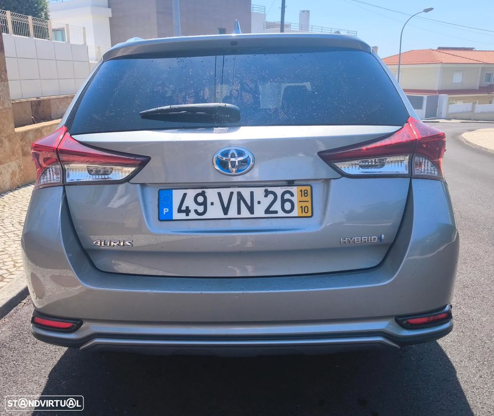 Toyota Auris Touring Sports 1.8 HSD Freestyle - 7