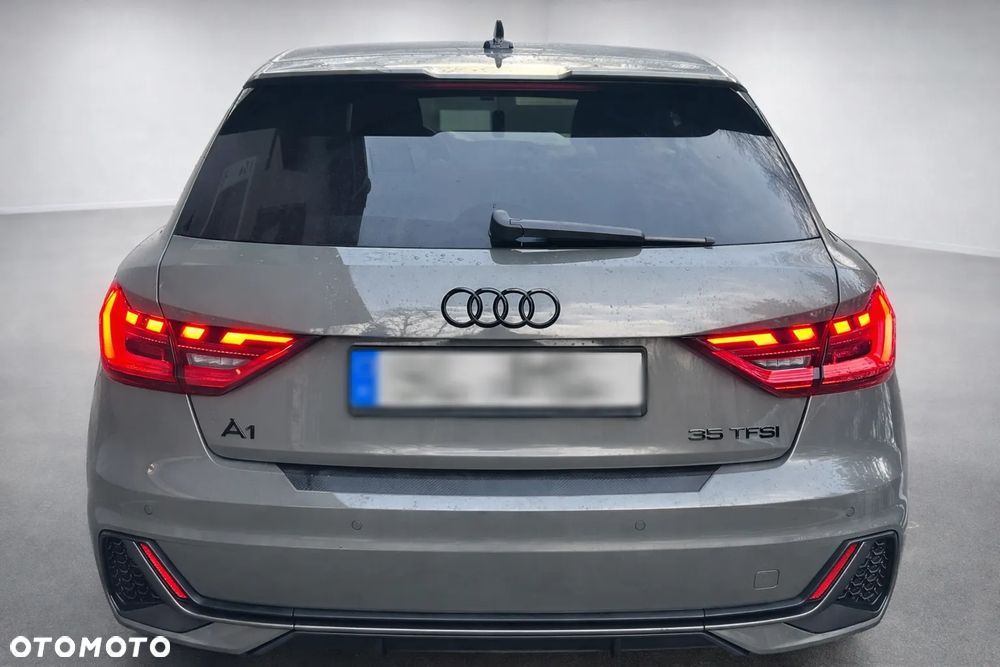 Audi A1 Sportback 35 TFSI S-Line S tronic - 6