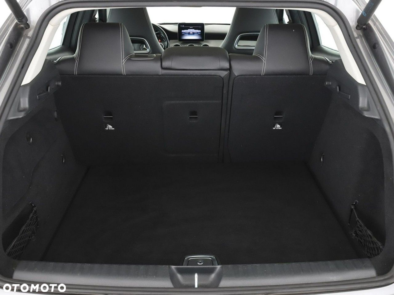 Mercedes-Benz GLA 220 4-Matic Style - 20