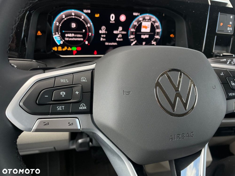Volkswagen california Nowa California Beach silnik: 2,0 l TSI OPF 204 KM / skrzynia biegów: 7-biegowa DSG rozstaw osi: 3124 mm - 9