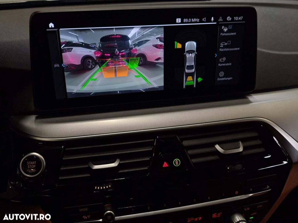 BMW Seria 5 530e Aut. Luxury Line - 11