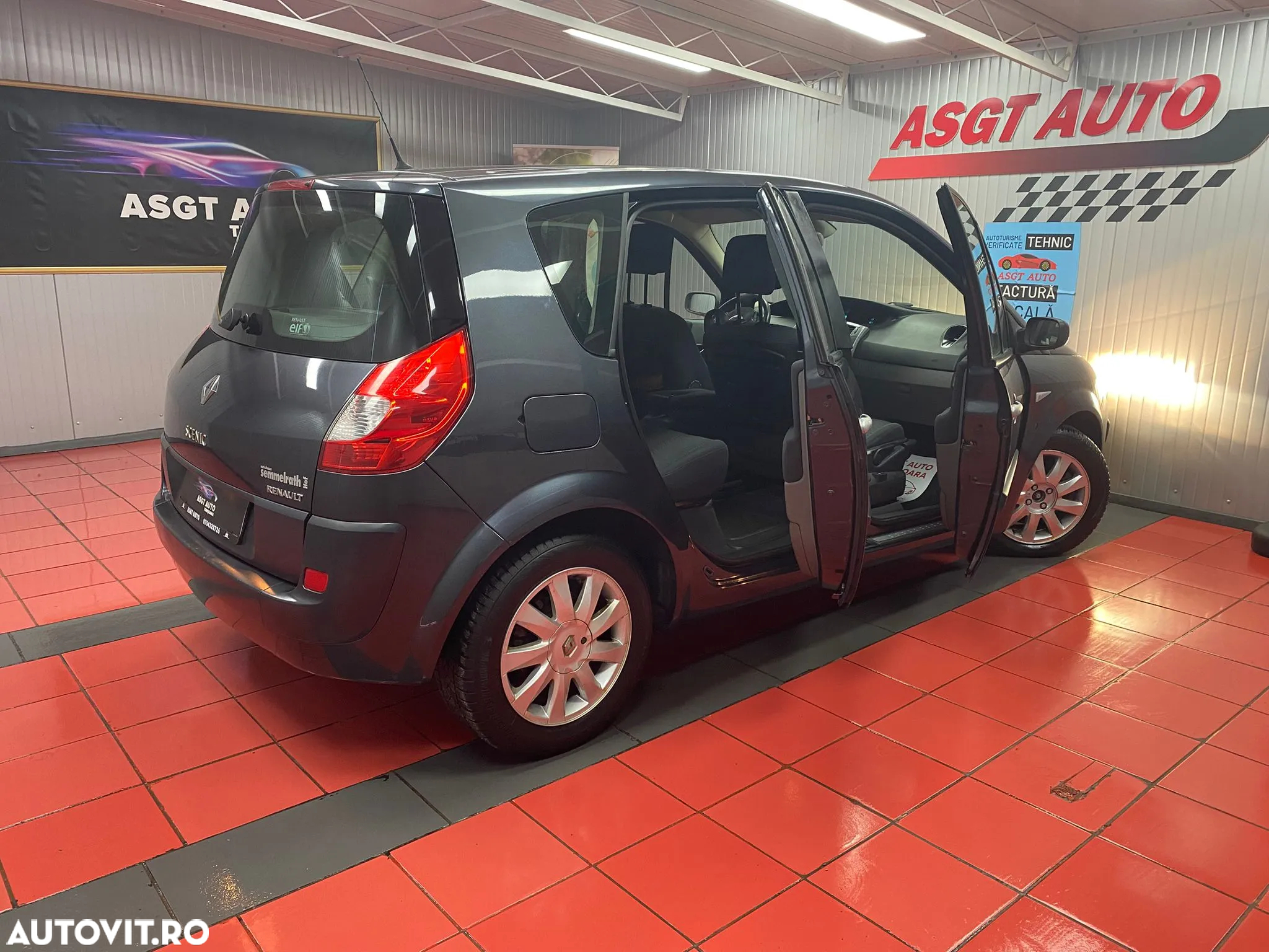 Renault Scenic - 19