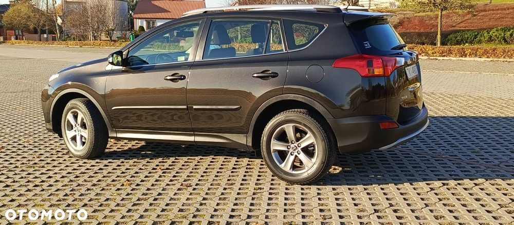 Toyota RAV4 2.0 D-4D Prestige - 12
