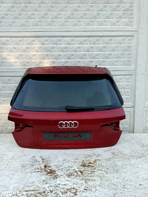 KLAPA BAGAŻNIKA TYŁ AUDI A4 B9 8W KOMBI/AVANT 16-19