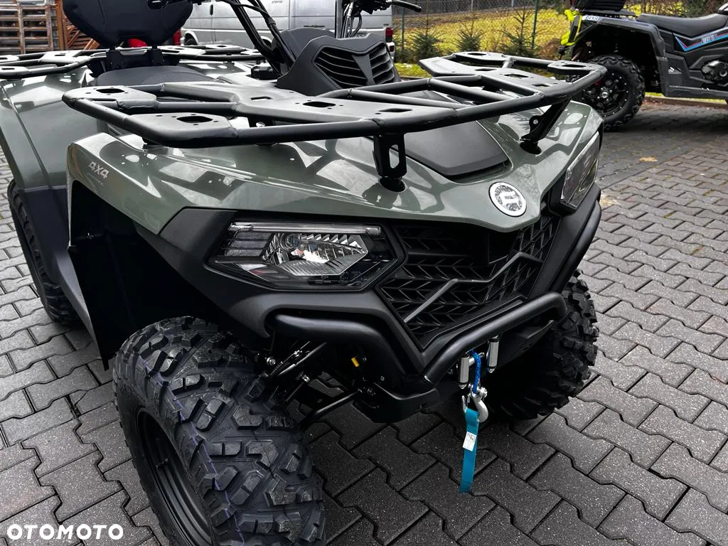 CFMoto CForce - 18