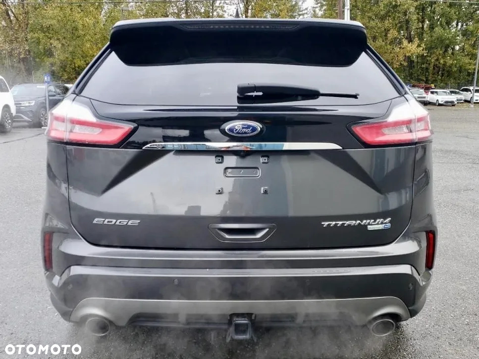 Ford Edge - 5