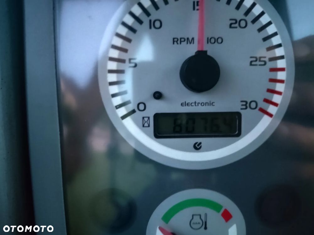 Komatsu WB93 S5 / RÓWNE KOŁA / SPROWADZONA / KOPARKO-ŁADOWARKA / - 27