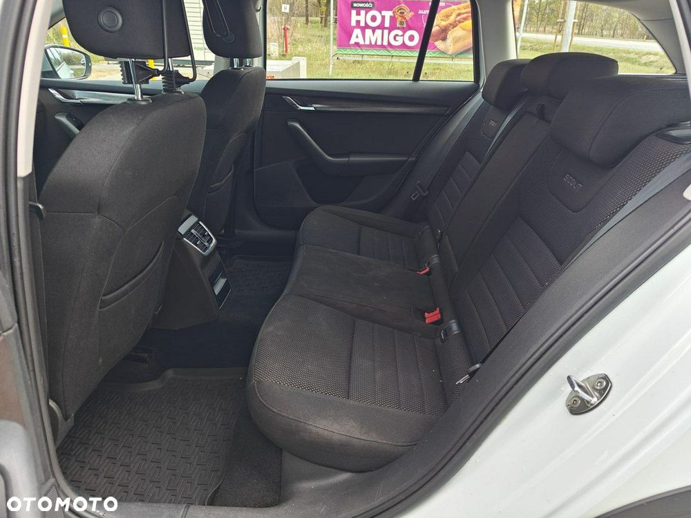 Skoda Octavia - 15