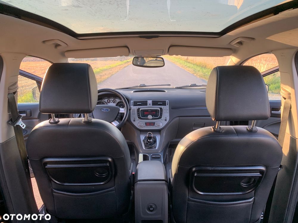 Ford Kuga - 7