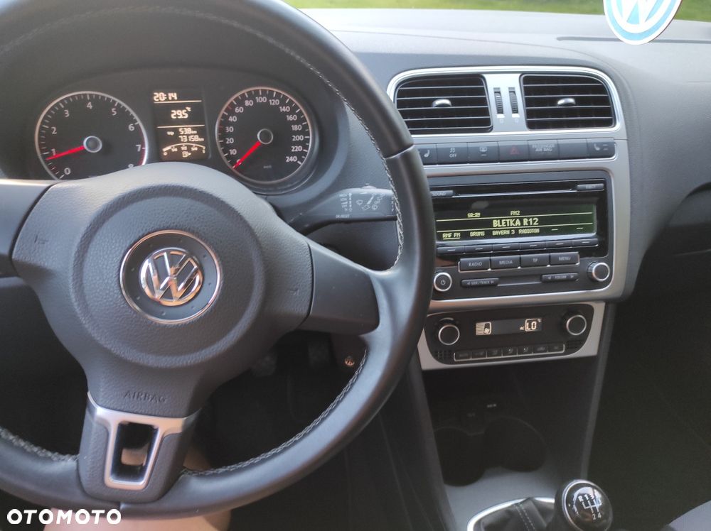 Volkswagen Polo - 6