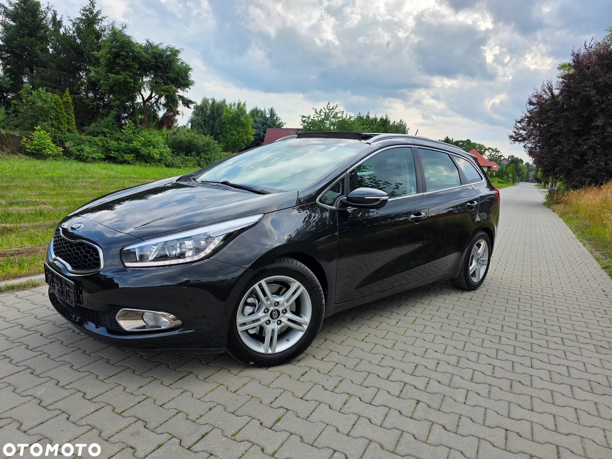 Kia Ceed 1.6 GDI Fifa World Cup Edition - 22