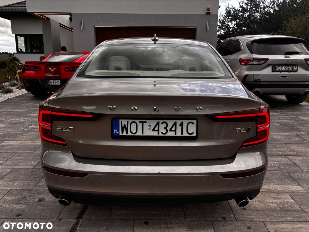 Volvo S60 T6 AWD Momentum Pro - 6