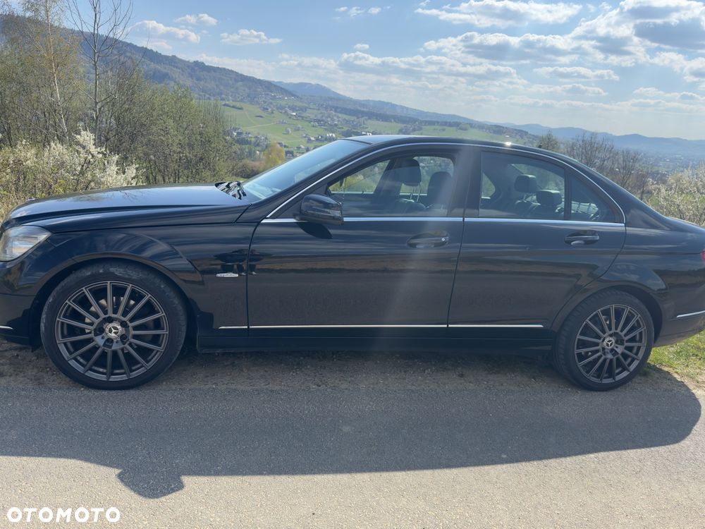 Mercedes-Benz Klasa C 250 CDI BlueEff Classic 4-Matic - 20