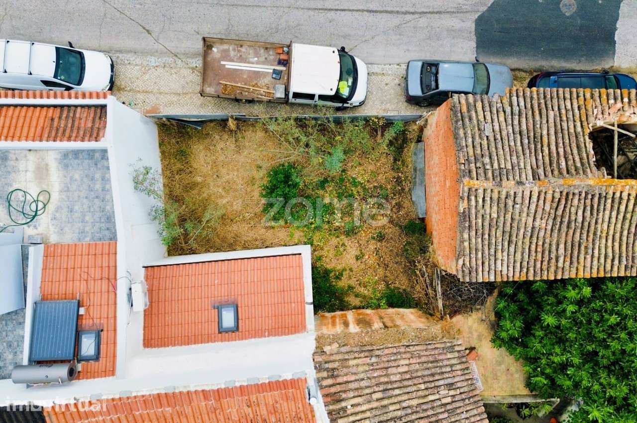 Terreno Urbano para Construção na cidade de Lagoa - Grande imagem: 5/19