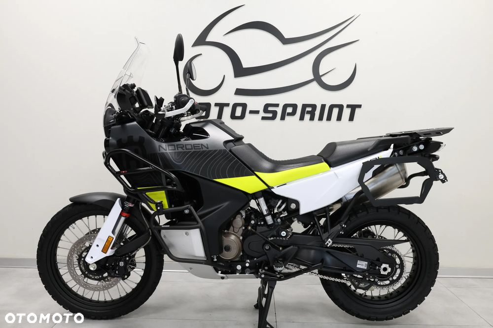 Husqvarna Norden - 3