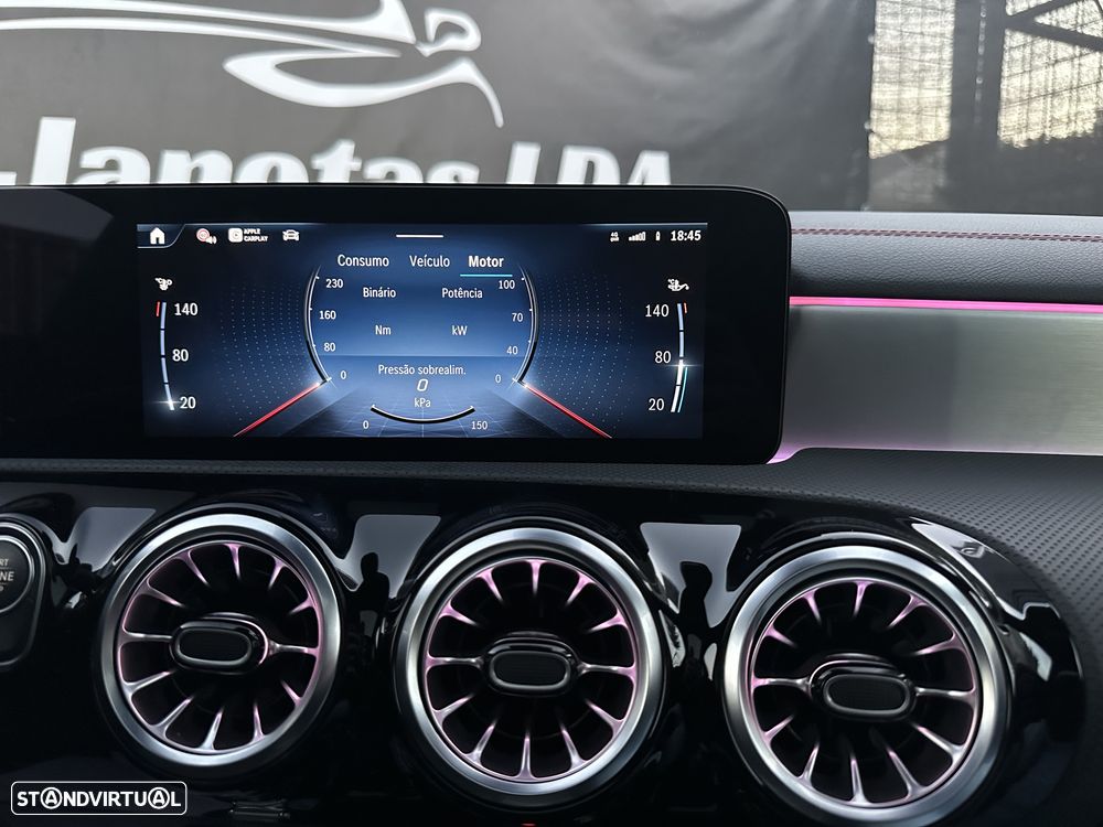 Mercedes-Benz CLA 180 7G-DCT AMG Line - 29