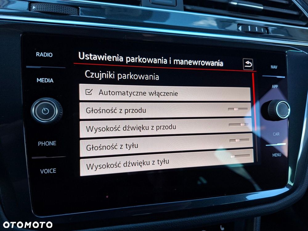 Volkswagen Tiguan 2.0 TSI 4Mot R DSG - 28