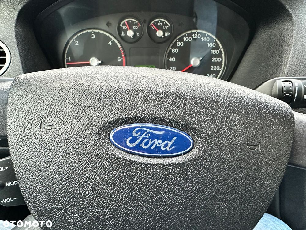 Ford Focus 1.6 TDCi Trend - 17