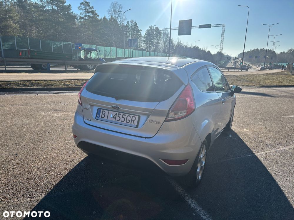 Ford Fiesta 1.5 TDCi Trend - 4