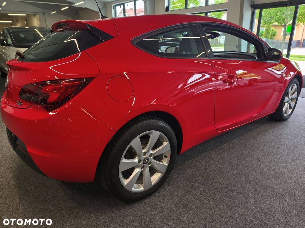 Opel Astra 1.4 Turbo Innovation - 4