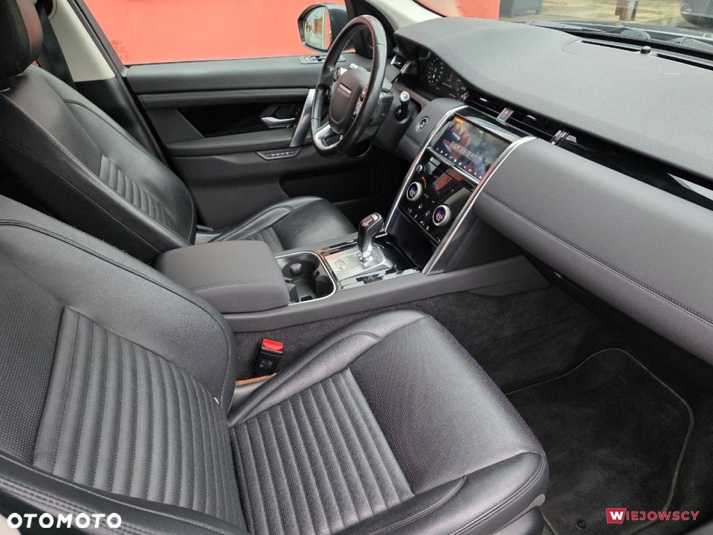 Land Rover Discovery Sport - 21