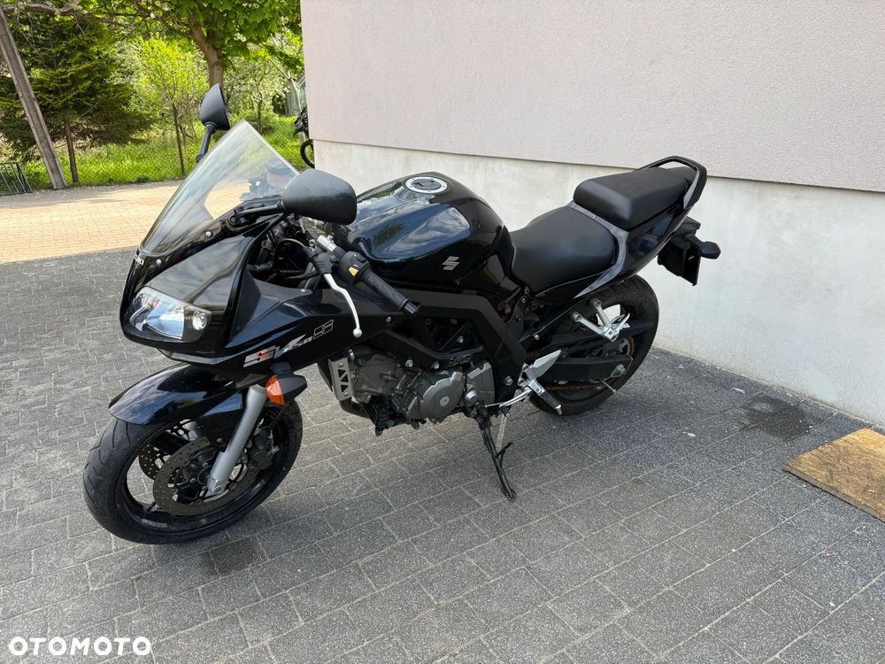 Suzuki SV - 2