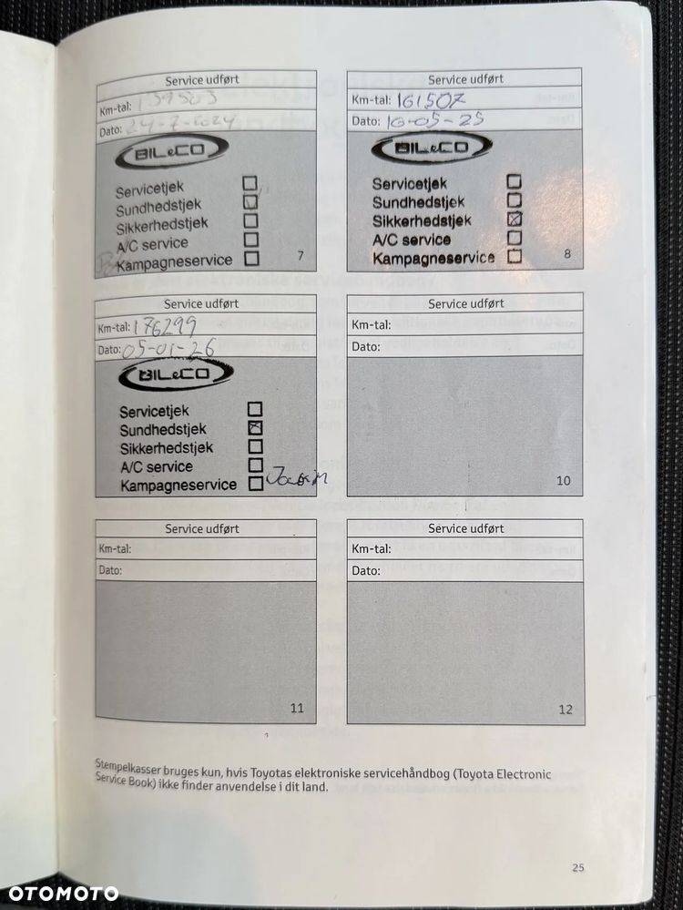 Toyota Avensis Touring Sports 1.8 Executive - 34