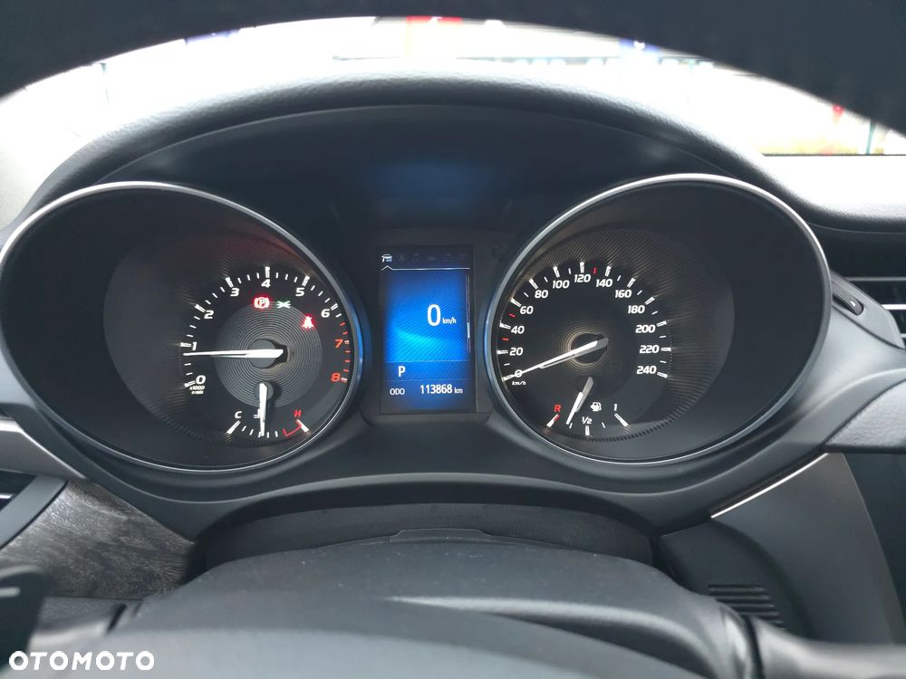 Toyota Avensis 2.0 Prestige NAVI MS - 24