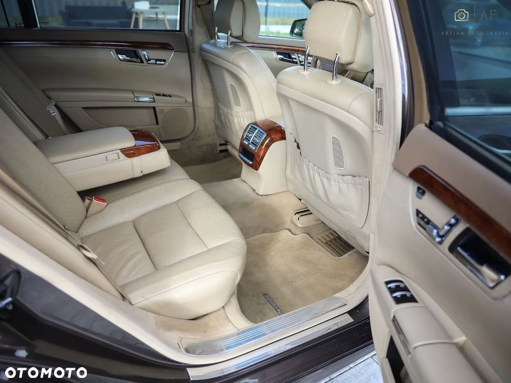 Mercedes-Benz Klasa S 350 CDI L 4-Matic BlueEff - 33