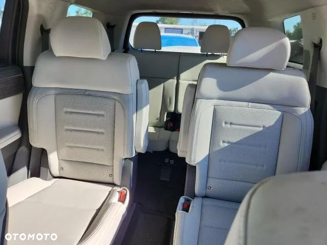 Hyundai Santa Fe 1.6 HEV 4WD 6-Sitzer Signature - 9