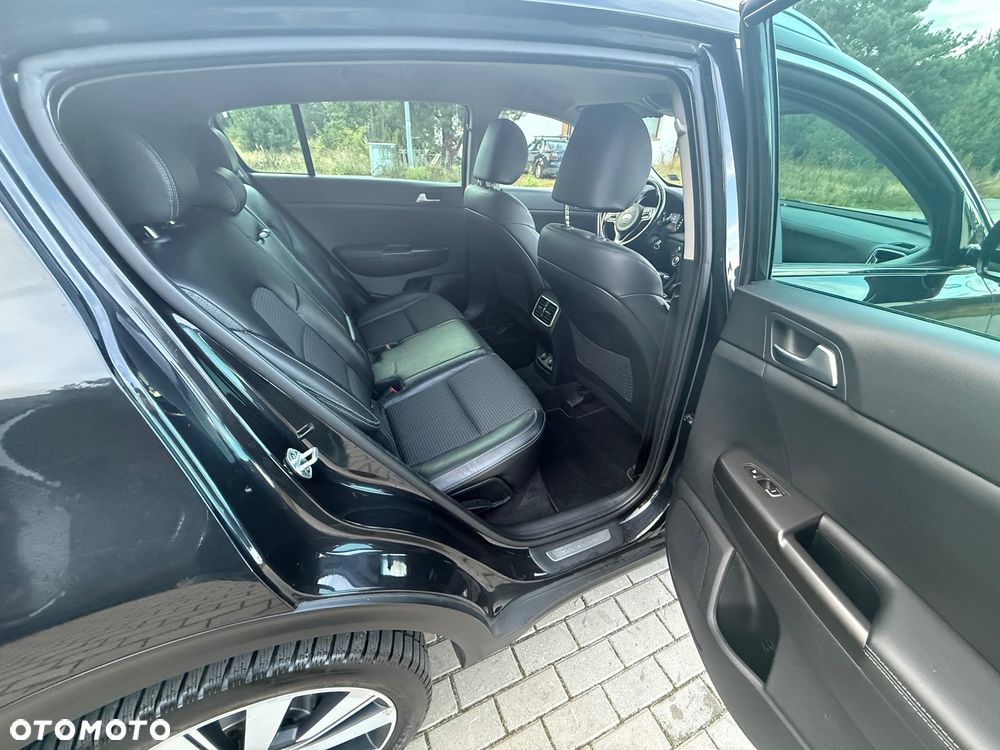 Kia Sportage 2,0 CRDI AWD Spirit - 10