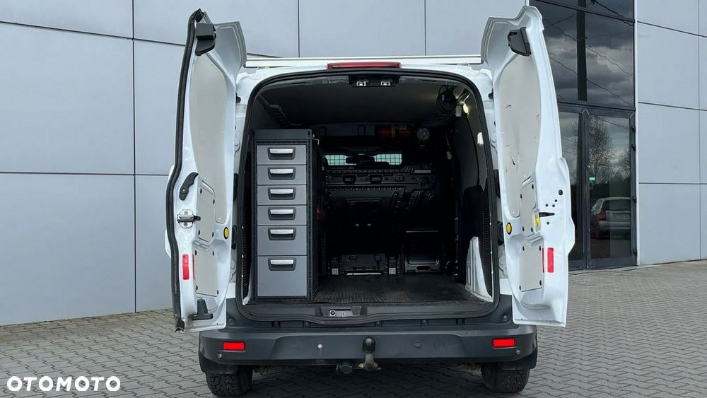 Ford Transit Connect - 14