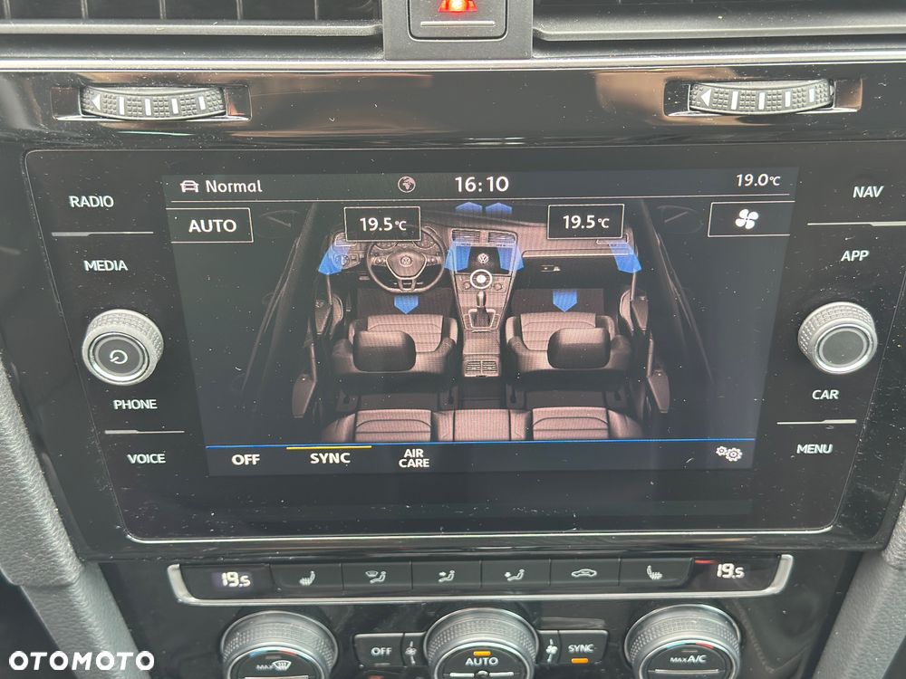 Volkswagen Golf VII 2.0 TDI BMT GTD DSG - 17