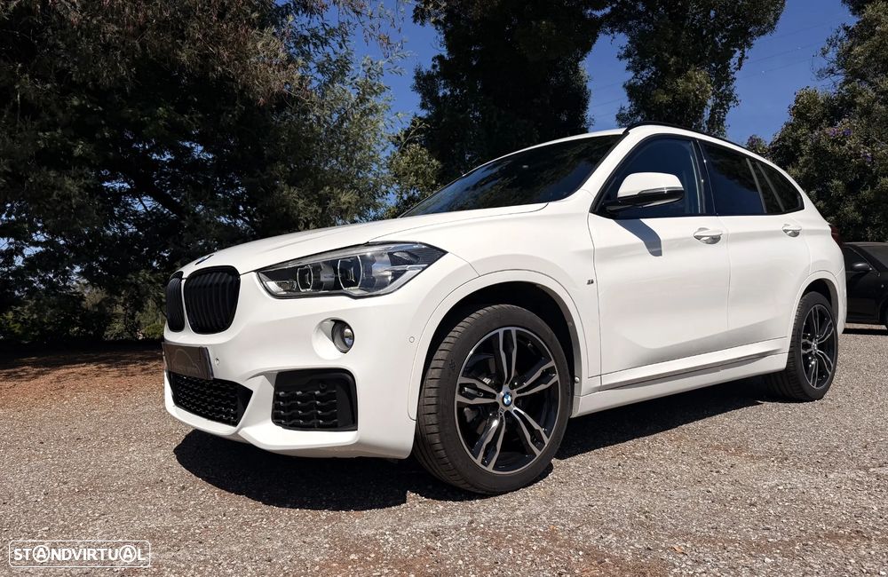 BMW X1 16 d sDrive Auto Pack M — fotografia 10