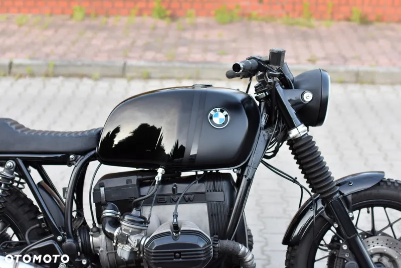 BMW R - 9