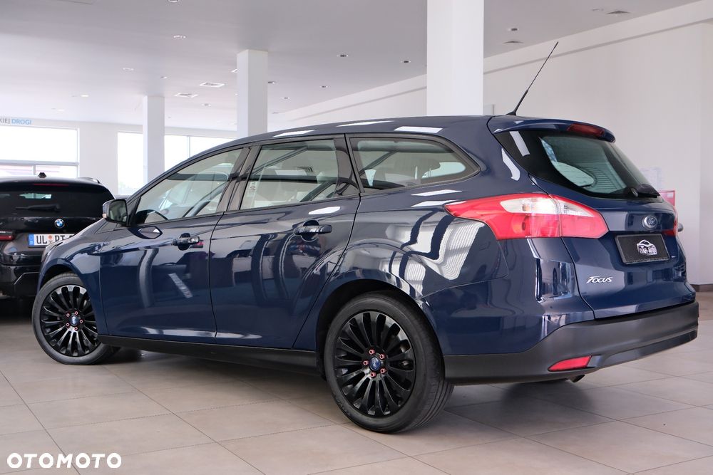 Ford Focus - 10