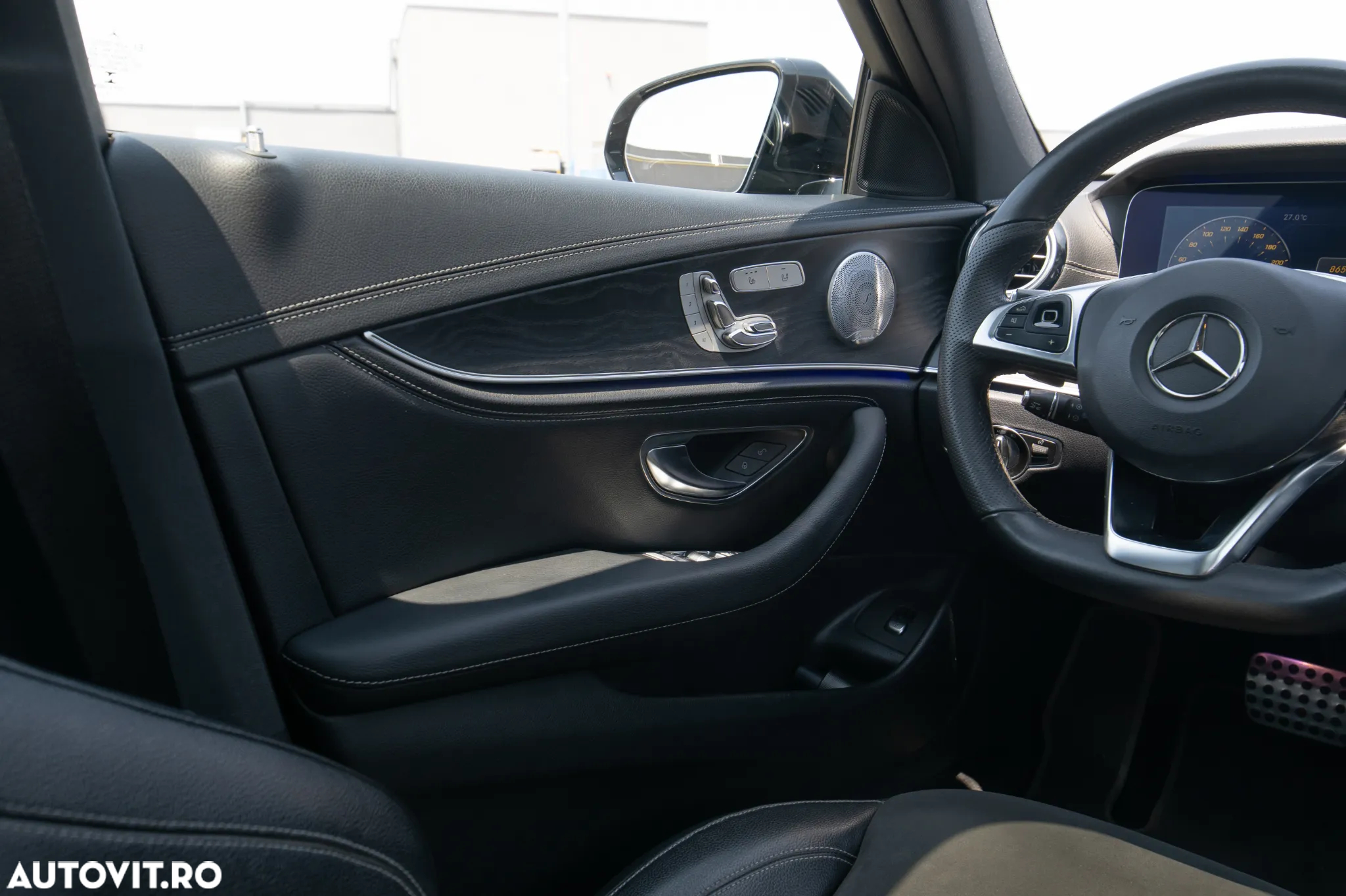 Mercedes-Benz E 220 d 9G-TRONIC AMG Line - 23