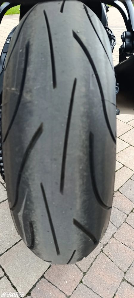 Yamaha FZ8 - 31
