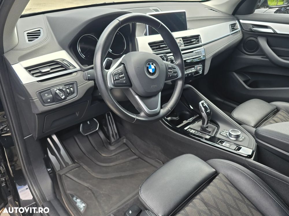 BMW X1 xDrive20d AT - 9
