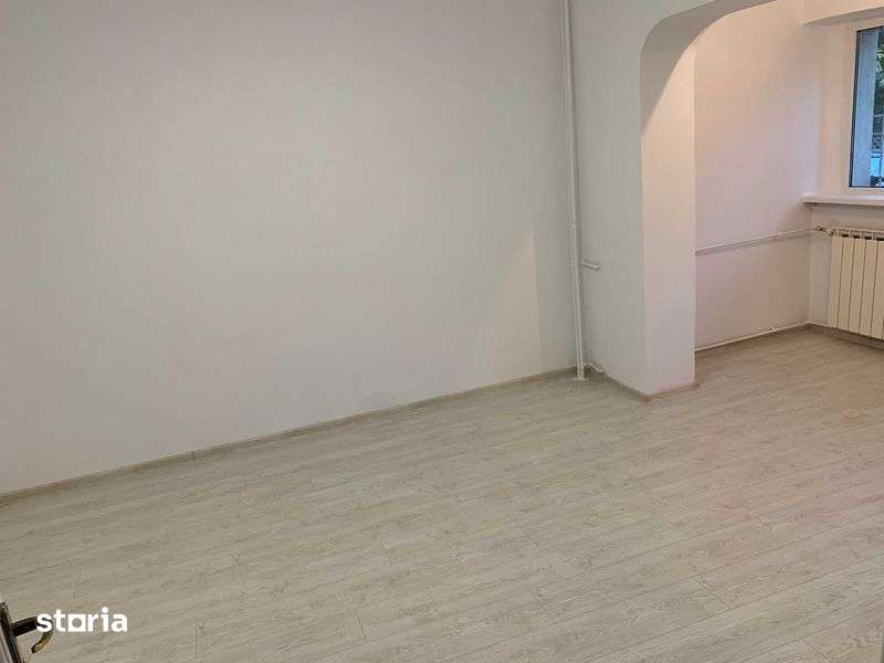 Inchiriere apartament 2 camere, decomandate, Baneasa, Parc Herastrau — fotografia 1