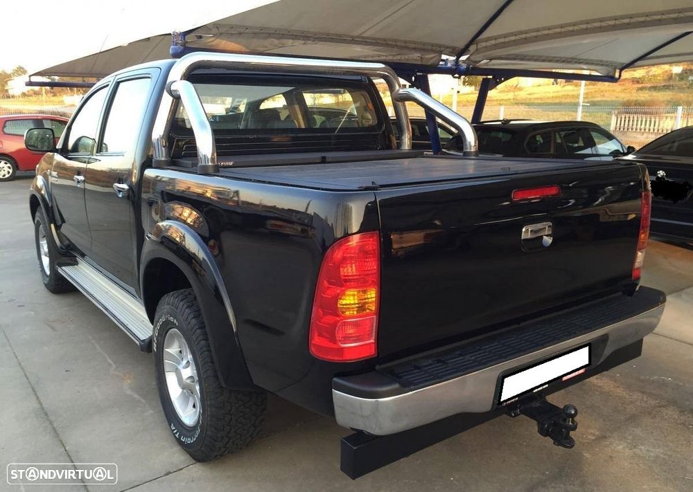 Toyota Hilux 3.0 D-4D CD Tracker - 2