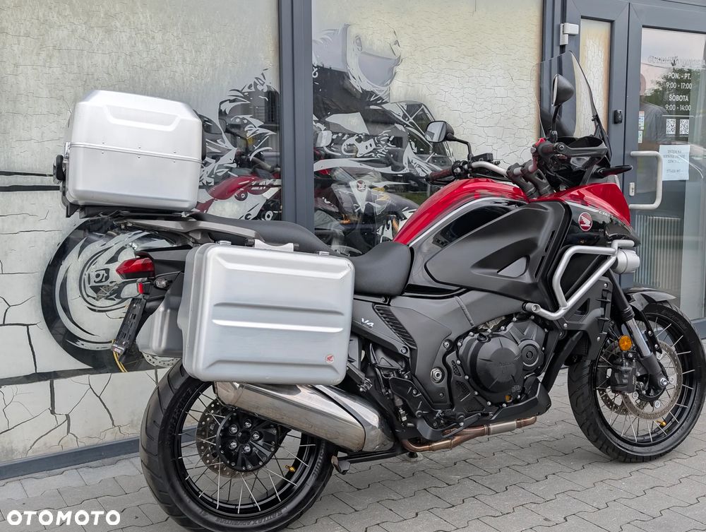 Honda VFR - 14