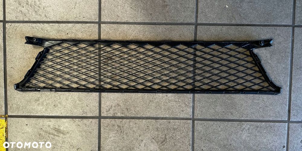 Kratka środkowa zderzaka przedniego TYPE-R Honda Civic X TYPE-R 17-21 - 4