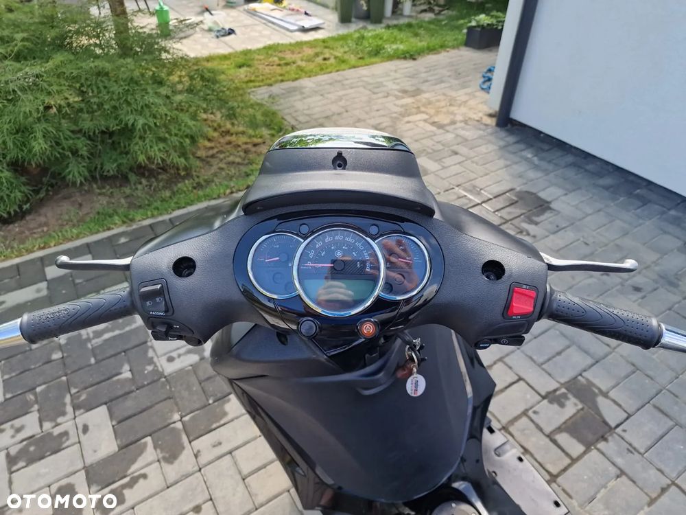Piaggio Beverly - 15