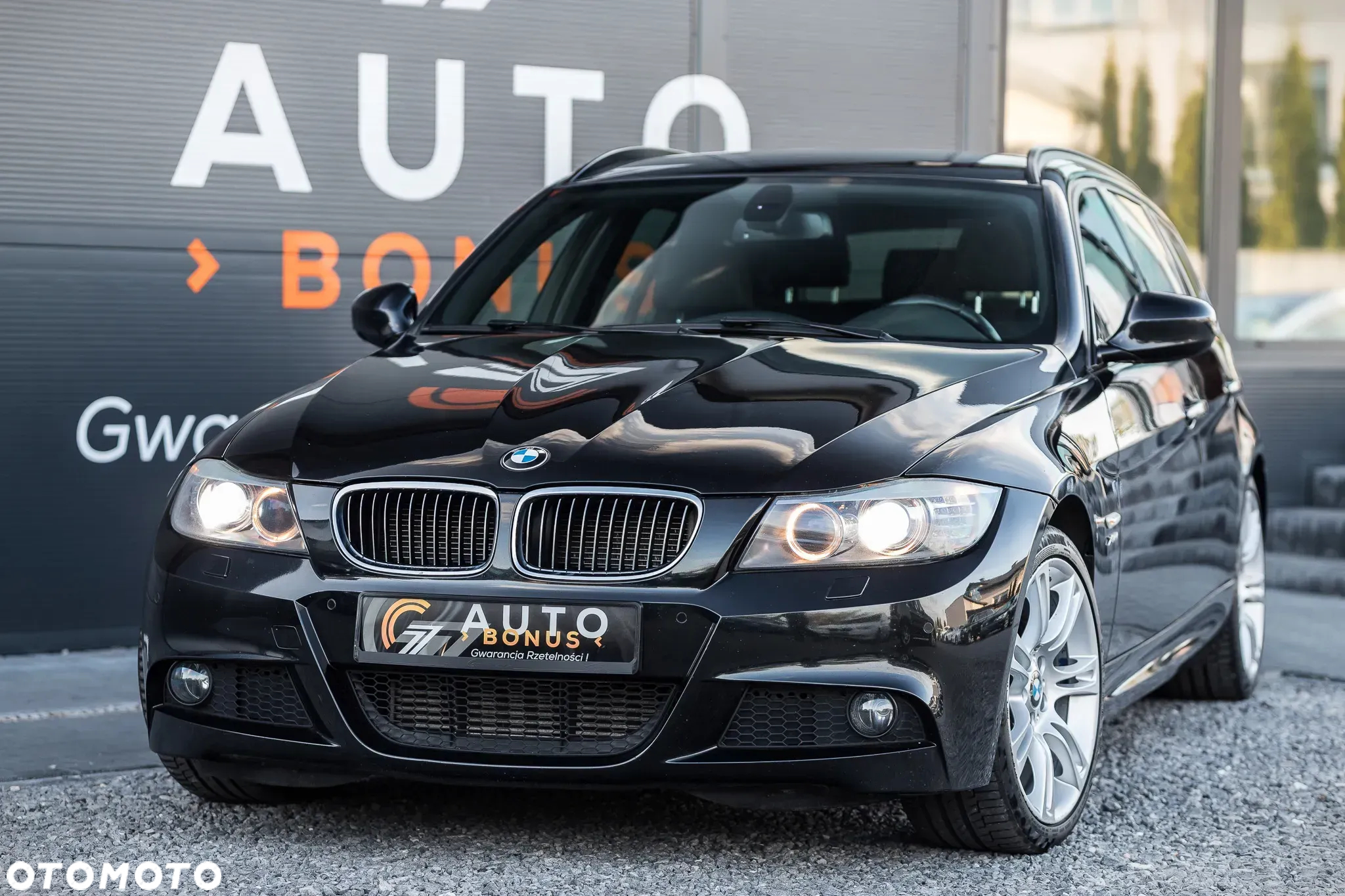 BMW Seria 3 330d xDrive DPF Touring Edition Sport - 2