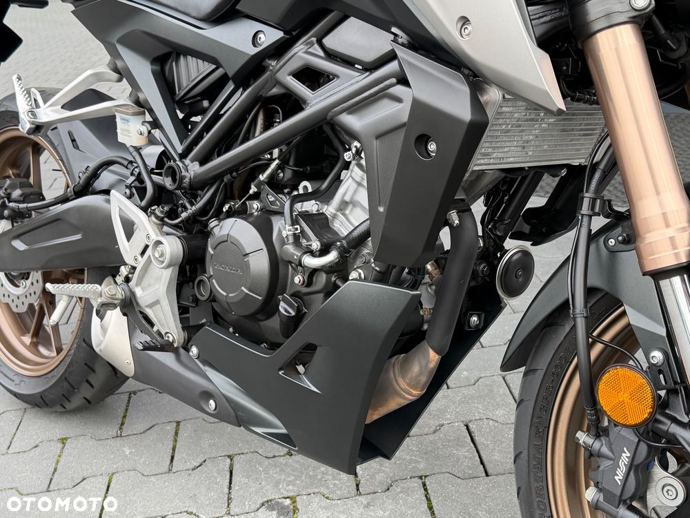 Honda CB - 18